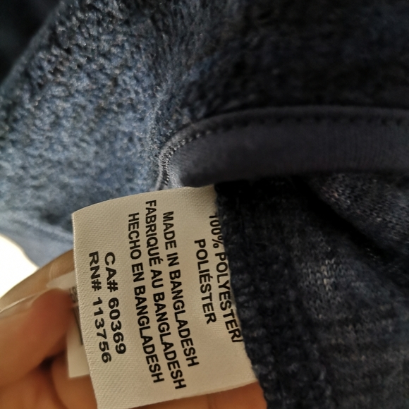 Canada weather gear sweater - Picture 7 of 7